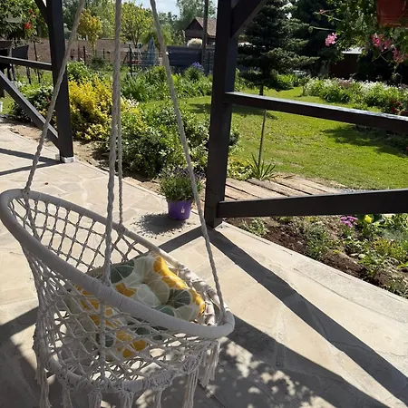 Apartment Kwiatowy Zakatek Na Zaciszu *