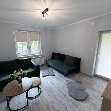 Kwiatowy Zakatek Na Zaciszu Apartment *